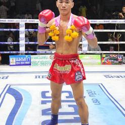 Kumandoi Petchyindee