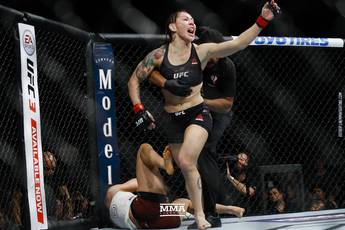 Cyborg knocks Kunitskaya out in the first round (video)