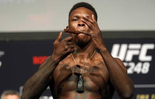 Адесанья - про Уайта: "Зараз у нього в пріоритеті Zuffa Boxing, а не UFC"