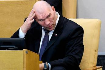 Valuev denies that he has cancer