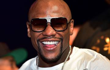 Floyd Mayweather: I'm Not the Fighter I Was, But Still a Legend