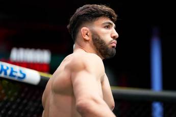 Царукян розповів, коли проведе борцівський поєдинок з Ковінгтоном