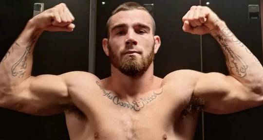 À quelle heure Elijah Lugo affronte-t-il Nick Campbell ce soir ? Ringwalks, calendrier, liens de streaming