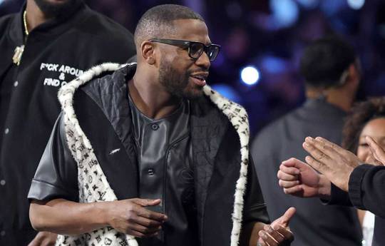 Бій Мейвезера з Пак'яо буде виставковим