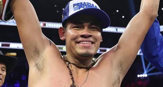 Emanuel Navarrete vs Charly Suarez - Odds de Apostas, Previsão