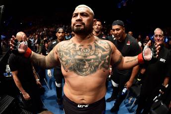 Mark Hunt verloor van UFC, Dana White en Brock Lesnar