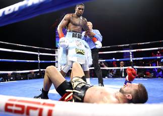 Anderson knocked out Rovchanin