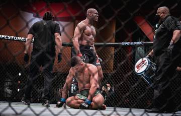 UFC 258 Усман против Бернса: лучшие моменты (ВИДЕО)