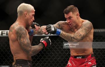 UFC 269: Oliveiras Sieg und andere Ergebnisse