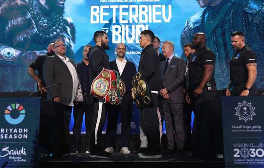 Artur Beterbiev vs Dmitrii Bivol - Betting Odds, Prediction