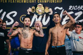 Davis and Nunez make weight