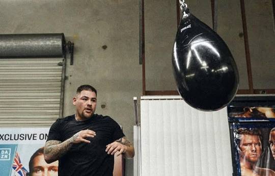 Andy Ruiz says he lost 40 pounds