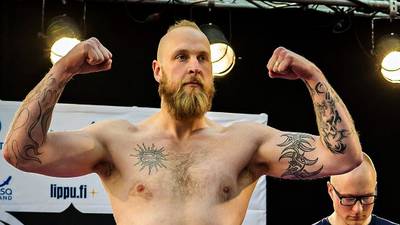 Helenius knocks Teper out (video)