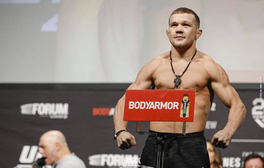 Ривера и Ян сразятся 8 июня на UFC 238