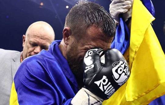 Kotelnik sobre as hipóteses de Lomachenko se tornar campeão do mundo absoluto: "Nem tudo depende dele"