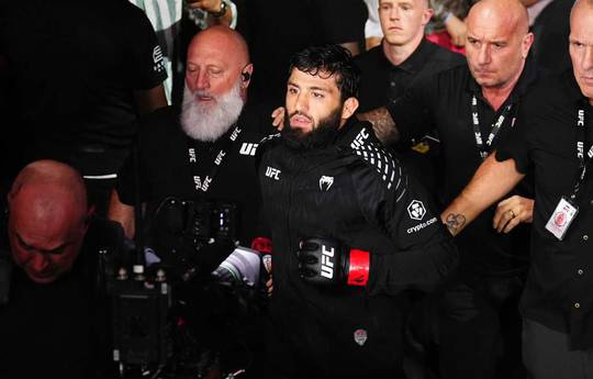 Царукян не бачить в UFC опонентів, здатних побороти його