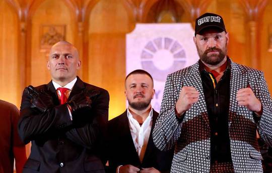 Dubois: "Espero que nuestro británico Fury le gane a Usyk"