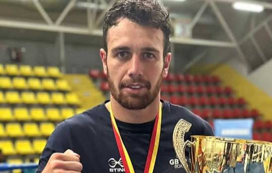 So sehen Sie George Crotty gegen Dylan Courtney - Live Stream & TV-Kanäle