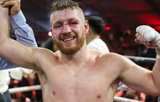 Hoe laat is Jordan Panthen tegen Farid Ngoga vanavond? Ringwalks, schema, streaminglinks