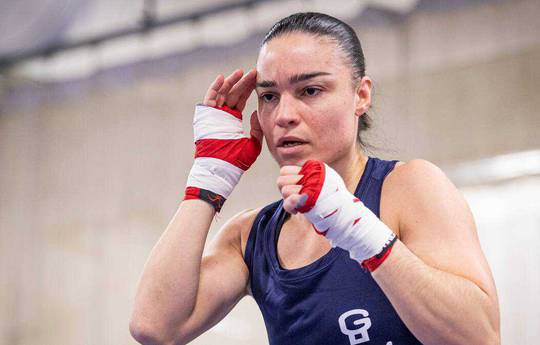 What time is Caroline Veyre vs Gabriela Bouvier tonight? Ringwalks, schedule, streaming links