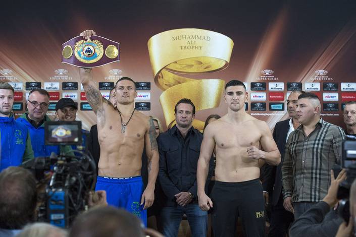 Usyk and Huck make weight