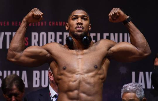 Hearn plans two fights Joshua vs Wilder: in the US and in the UK