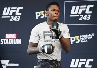 Hooker: Adesanya estava pronto para lutar no UFC 300