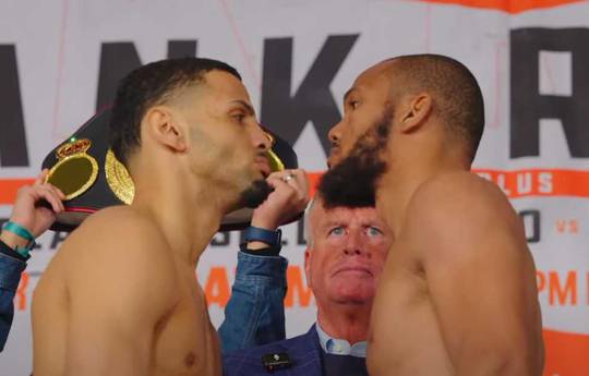 What time is Yoenis Tellez vs Julian Williams tonight? Ringwalks, schedule, streaming links