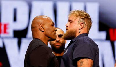 O combate entre o Tyson e o Paul foi adiado.