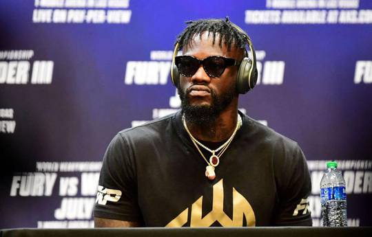 Wilder reacts to the postponement of the Usyk-Fury fight