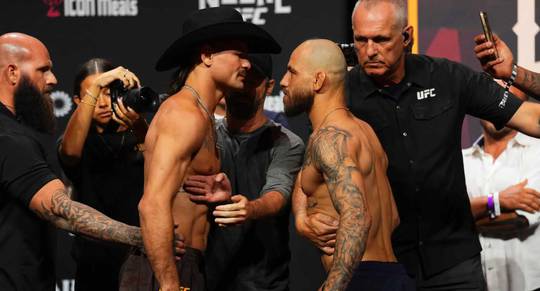 What time is UFC Fight Night 259 Tonight? Lopes vs Silva - Start times, Schedules, Fight Card