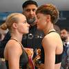 What time is Tysie Gallagher vs Ellie Hellewell tonight? Ringwalks, schedule, streaming links