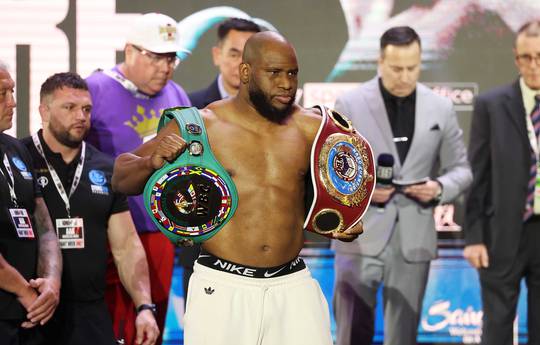 Торрес и Санчес обменялись заявлениями за месяц до боя