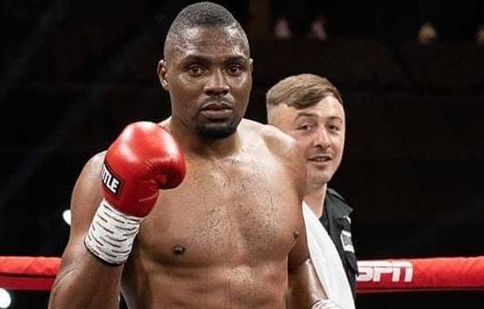 Wann findet heute Abend der Kampf Akani Phuzi gegen Youssouf Kasongo Mwanza statt? Ringwalks, Zeitplan, Streaming-Links