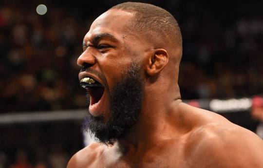 Jones wants to become the UFC heavyweight champion