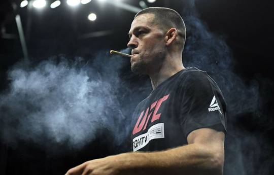 Díaz pide ser despedido de UFC