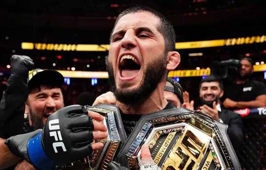 Makhachev Tells Topuria to Stop Talking After White House UFC Fight Falls Apart