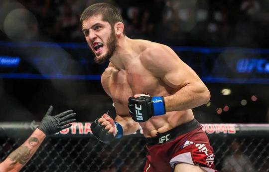 Top UFC lightweight accuses Khabib and Makhachev of doping