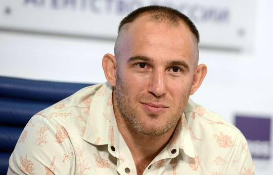 MMA fighter Oleynik to fight on May 4 in Canada
