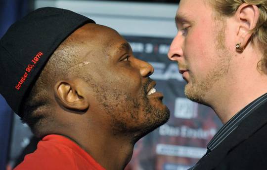 Helenius-Chisora 2 is on