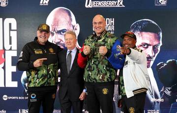 Fury will not change team before rematch with Usyk