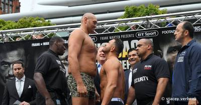 Tyson and Seferi make weight