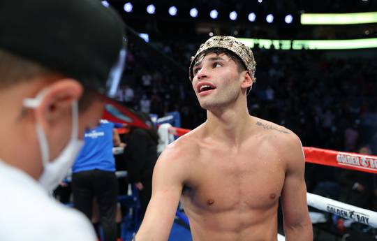 Ryan Garcia injures his hand, will have to undergo surgery