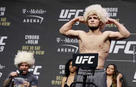 Ceremonial weigh-in UFC 219 (photos + video)