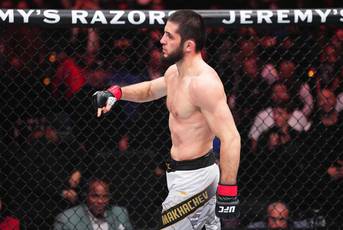 Rockhold: "Makhachev wird die Weltergewichtsklasse nicht so sehr dominieren"