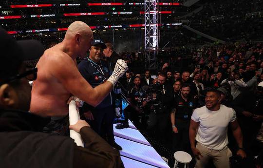 Lennox Lewis stärkt Joshua nach Fury-Ansage den Rücken: Warum ein Kampf verfrüht wäre