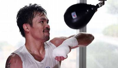 Pacquiao arrives in Australia ahead of title fight