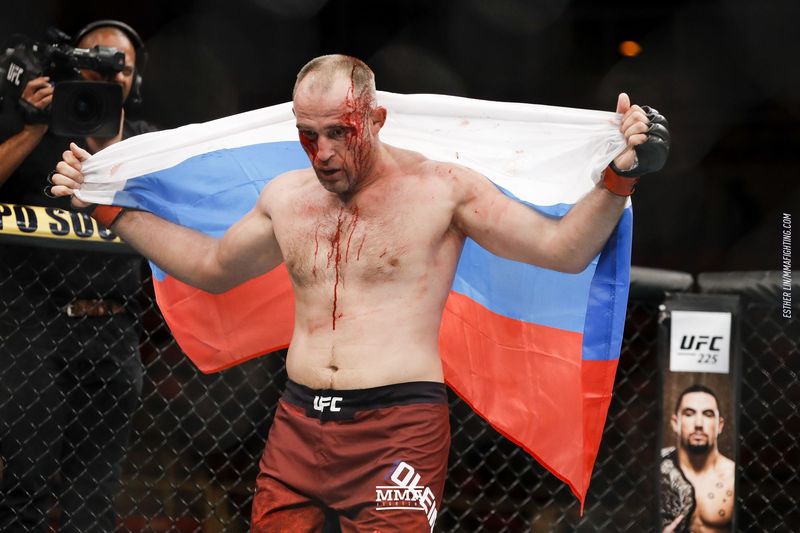 Алексей Олейник, фото: MMA Fighting