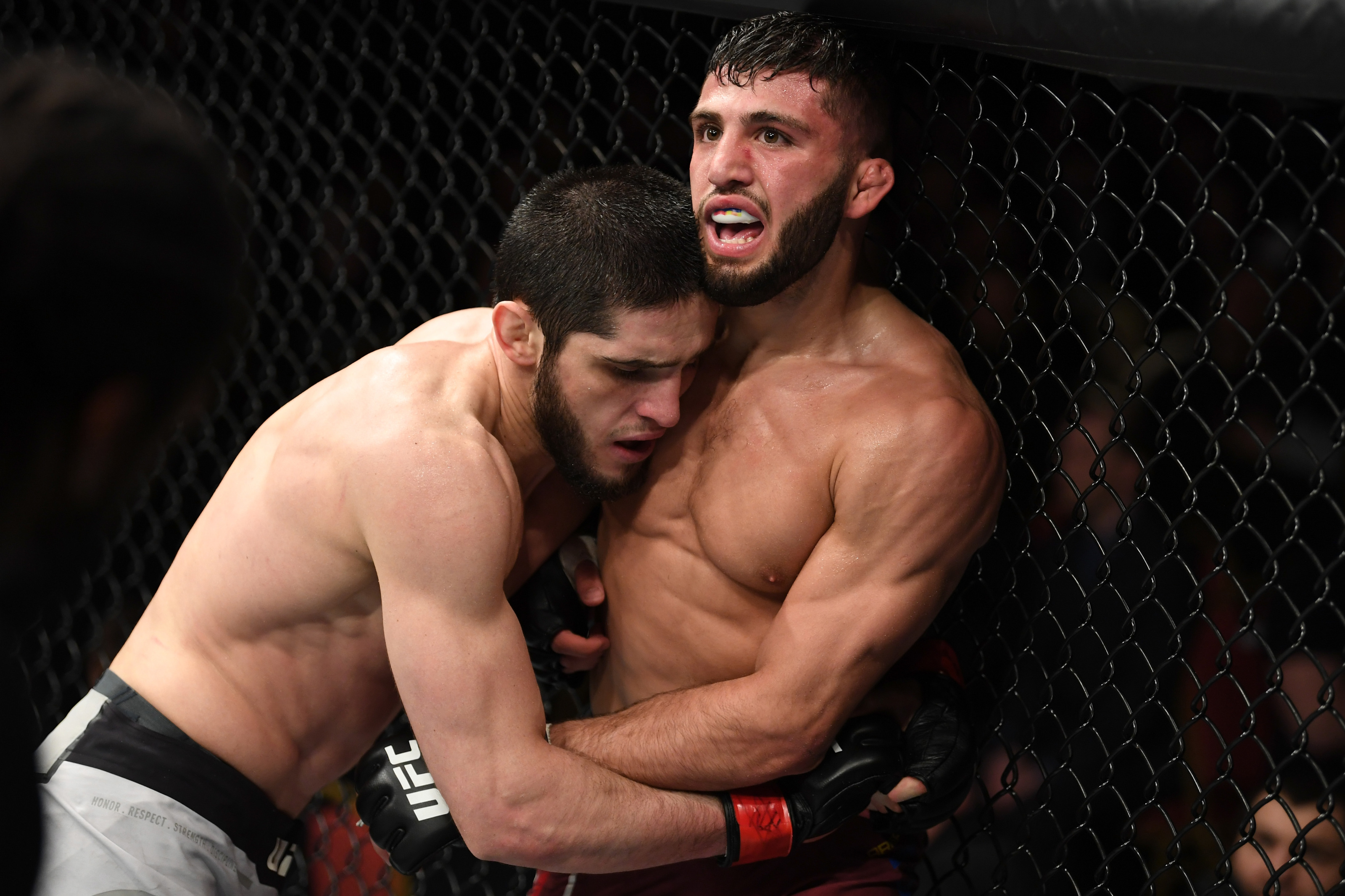 Islam Makhachev vs Arman Tsarukyan