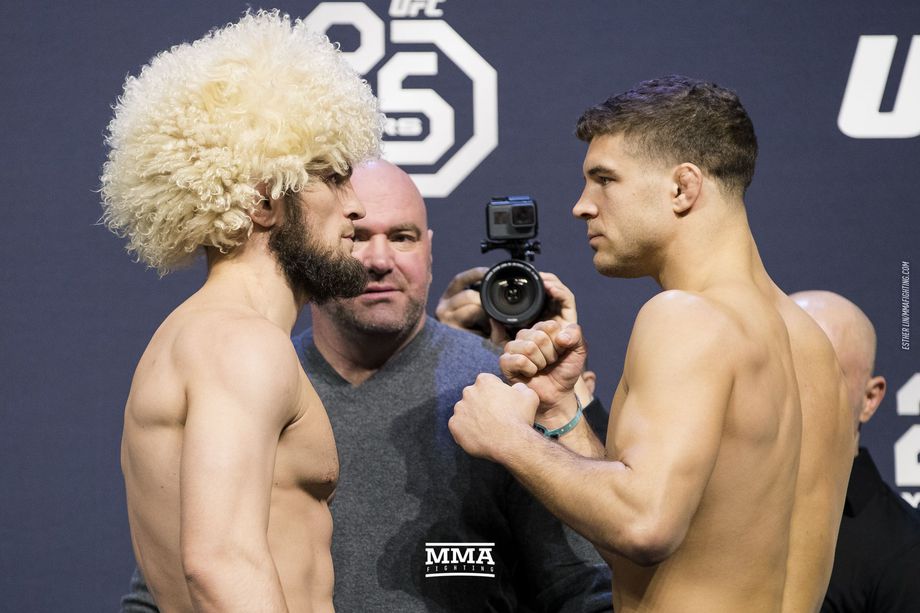 https://ringside24.com/media/post/132_Khabib_Nurmagomedov_and_Al_Iaquinta.0.jpg